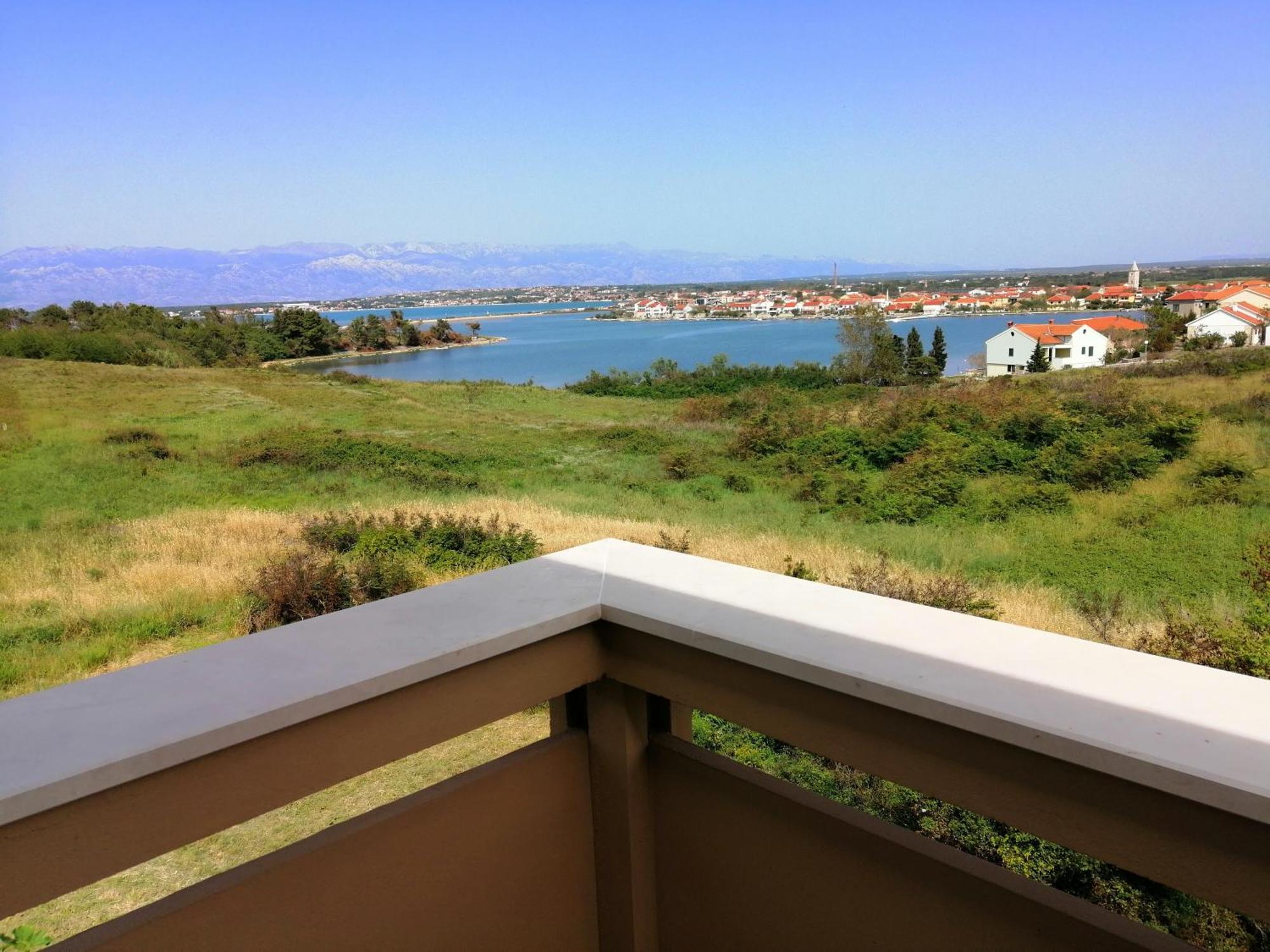 Apartments Monika Nin Εξωτερικό φωτογραφία